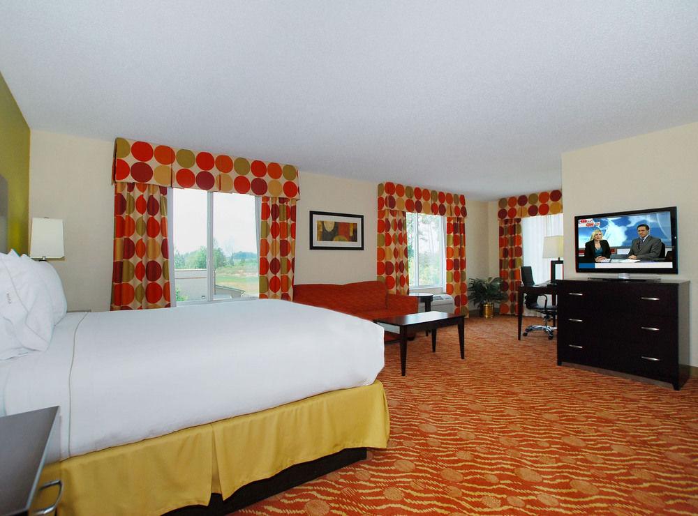 Holiday Inn Express Hotel & Suites Anderson I-85 - Hwy 76, Exit 19B By Ihg Екстериор снимка